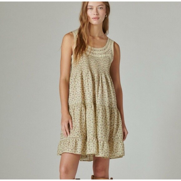 Lucky Brand Dresses & Skirts - Lucky Brand Cream Floral Tiered Mini Dress